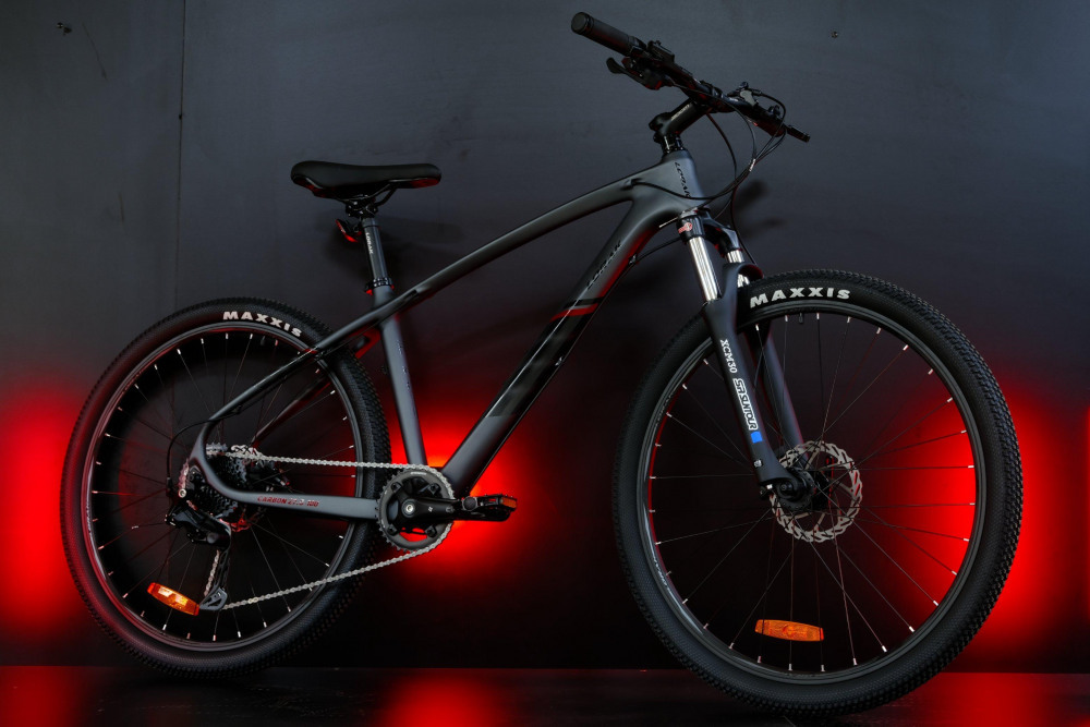 LORAK Carbon 27,5 100 Матовый Черный/Коричневый глянец